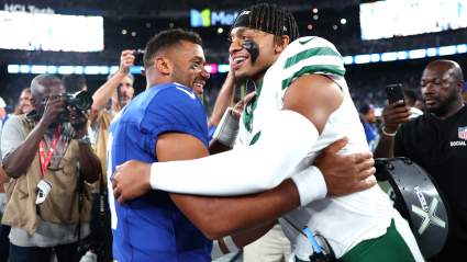Russell Wilson recibe una oferta de contrato de los Jets para continuar su carrera en el fútbol americano.