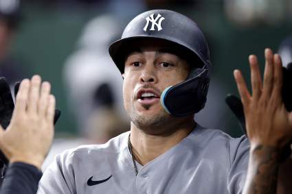 Los Yankees de Nueva York reciben noticias sobre Giancarlo Stanton antes de la serie contra los Athletics.