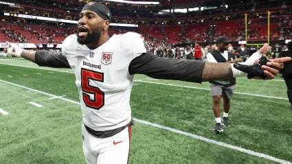 El fichaje fallido de los Buccaneers por 14 millones de dólares es considerado "el mejor agente libre que queda".