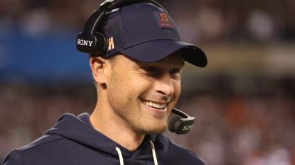 Los Bears realizan un sonado intercambio que les permite conseguir a una superestrella con 125 capturas a cambio de varias selecciones de primera ronda.