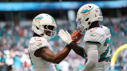 Jaylen Waddle comparte su opinión sobre el contrato de De'Von Achane con los Dolphins.