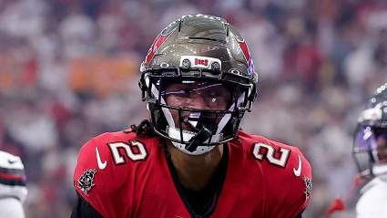 CBS Sports plantea dudas sobre el receptor de los Buccaneers.