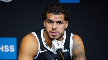 Exestrella de los Nuggets revela sus sentimientos sobre las sorprendentes dificultades de Denver.