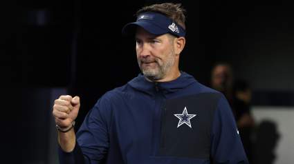 Se prevé que los Cowboys rescindan abruptamente el contrato con su quarterback, que ha jugado 20 partidos, en medio de diversos movimientos.