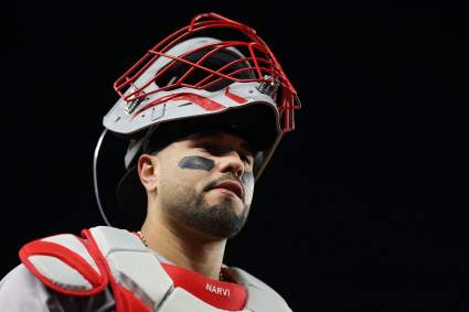 Los Red Sox reciben información actualizada sobre la lesión del receptor Carlos Narváez tras la derrota ante los Braves.