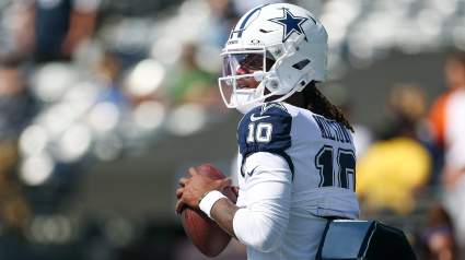 La batalla por el puesto de mariscal de campo de los Cowboys está lista para intensificarse con el inicio de los entrenamientos voluntarios.