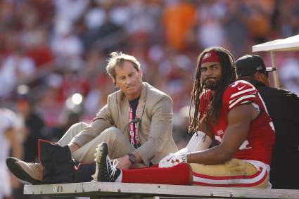 Fred Warner, de los 49ers, adoptó un enfoque único ante su devastadora lesión.