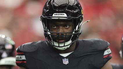 Aumentan las peticiones para que los Cowboys incorporen a un jugador Pro Bowler con 12 capturas tras las noticias sobre traspasos.