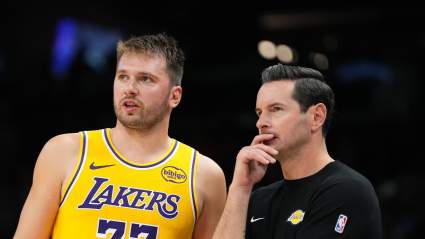 La idea de intercambio de los Lakers combina a Luka Doncic con un protector de aro de élite y una amenaza en los pases elevados.