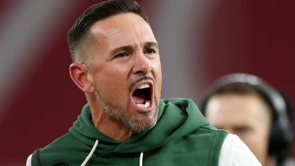 Los Packers contratan a un polémico ex receptor de los Bears para una prueba.