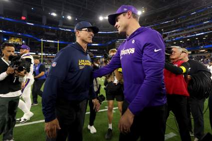 Instan a los Vikings a fichar a un jugador tres veces seleccionado para el Pro Bowl.