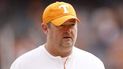 El entrenador en jefe de Tennessee, Josh Heupel, comparte la última actualización sobre Chaz Coleman en medio de las reuniones de la SEC.