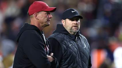 El linebacker de 4 estrellas Kenneth Simon fija fecha de compromiso; una universidad de la SEC podría haberse separado.