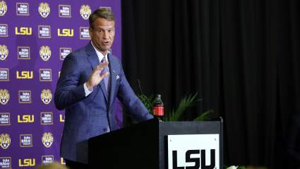 Lane Kiffin justifica sus declaraciones sobre Ole Miss ante la inminente acción disciplinaria de la SEC.