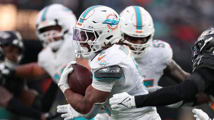 El veterano corredor de los Dolphins tiene un mal comienzo en los entrenamientos voluntarios del equipo.