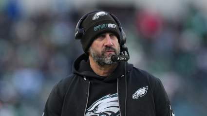 El mariscal de campo de los Eagles es señalado como posible candidato a ser despedido tras el Draft de la NFL.