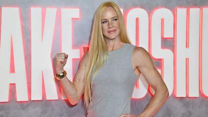 Holly Holm sigue abierta a una revancha contra su rival Ronda Rousey.