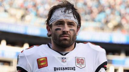 El mariscal de campo de los Buccaneers, Baker Mayfield, recibe buenas noticias sobre la extensión de su contrato.