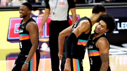 Los Spurs reciben más buenas noticias tras la actualización sobre Harper y Fox, mientras que los Thunder pierden a una estrella clave.