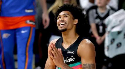 La actualización sobre la lesión de De'Aaron Fox en los Spurs trae más buenas noticias para Dylan Harper.