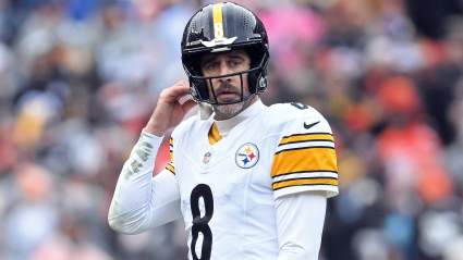 Los Cardinals reciben una actualización clara de tres palabras sobre Aaron Rodgers de un informante de ESPN.