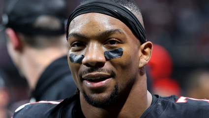 El corredor de los Falcons, Bijan Robinson, habla sobre su papel en la ofensiva del nuevo entrenador en jefe Kevin Stefanski.