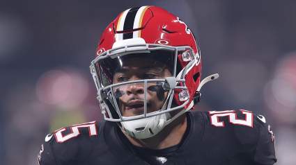 La propuesta de traspaso de los Packers consigue que Josh Jacobs contrate un seguro tras problemas legales.