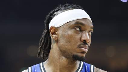 Los Boston Celtics se barajan como posible destino para el pívot de 37,6 millones de dólares.
