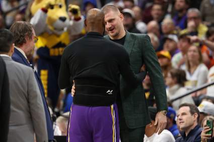 Los Nuggets reciben información actualizada sobre la agencia libre de LeBron James en medio de rumores sobre la extensión del contrato de Nikola Jokic.