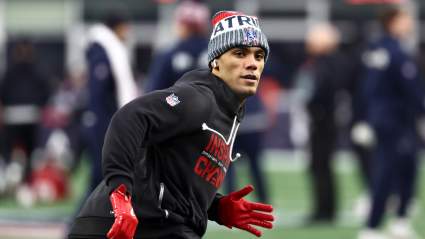 La "carrera" de los Patriots con los Seahawks afectará la extensión de contrato de Christian Gonzalez: Analista