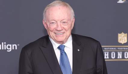 Jerry Jones quiere que todos se callen sobre la expansión internacional de la NFL.