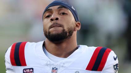 Instan a TreVeyon Henderson a cambiar el plan de los Patriots para un rol clave.
