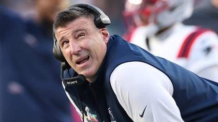 Un ex Jugador Más Valioso del Super Bowl critica a Mike Vrabel por "distraer" a los Patriots durante la temporada baja.