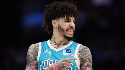 Los Mavericks intercambian la selección número 9 por un base de 203 millones de dólares en una propuesta de intercambio inesperada.