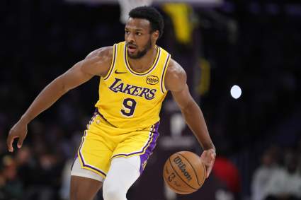 Bronny James recibe buenas noticias antes del partido Lakers-Thunder.