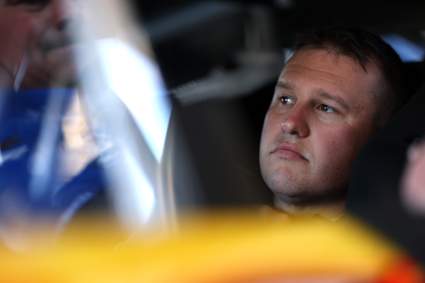 El drama de las sanciones de NASCAR obliga a Ryan Preece y a RFK Racing a contraatacar tras el accidente en Texas.