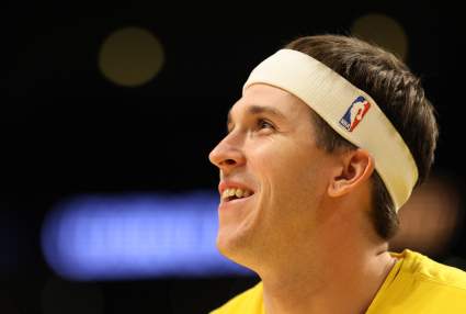 Los Lakers anuncian importantes noticias sobre Austin Reaves antes del sexto partido contra los Rockets.