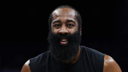 Los Cavaliers reciben la recomendación de dejar a James Harden en el banquillo contra los Pistons.