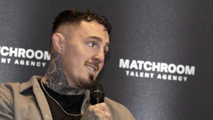Tom Aspinall predice la pelea por el título interino de peso pesado de la UFC.