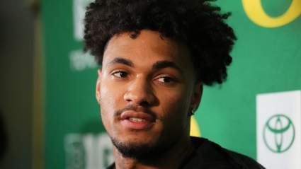 Los Jets reciben noticias sorprendentes sobre la lesión del ala cerrada novato de primera ronda Kenyon Sadiq.