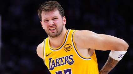 Se ha revelado la última información sobre la lesión de Luka Doncic: ¿Jugará la estrella de los Lakers el próximo partido contra los Thunder?