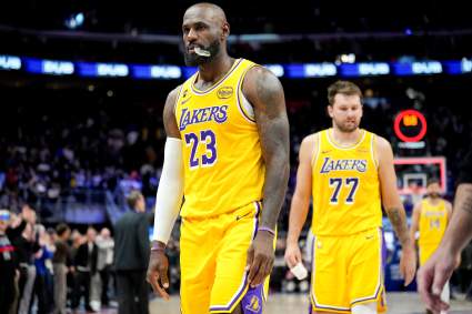 Los Lakers sufren un "incidente desafortunado" de cara al crucial sexto partido contra los Rockets.