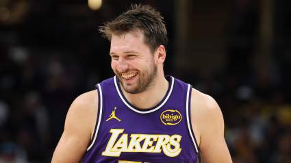 Los Lakers tienen la oportunidad de fichar al pívot preferido de Luka Doncic.