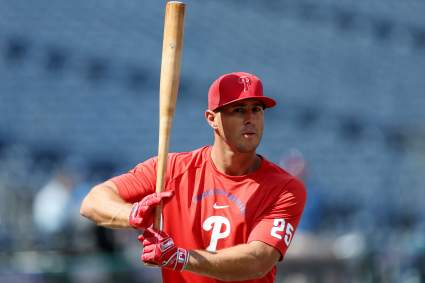 Los Philadelphia Phillies despiden a un ex ganador del Guante de Oro de la MLB antes del partido contra los Marlins.