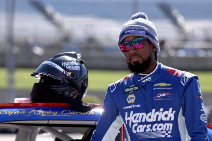 El piloto de NASCAR Rajah Caruth lamenta otro accidente con Jesse Love.