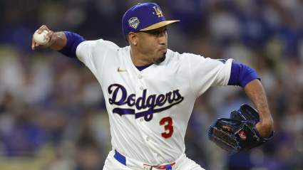 Los Dodgers reciben noticias sobre Edwin Díaz durante la serie contra los Padres.