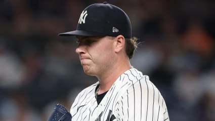 Los Yankees de Nueva York anuncian novedades sobre Ryan Weathers antes del partido contra los Rangers.