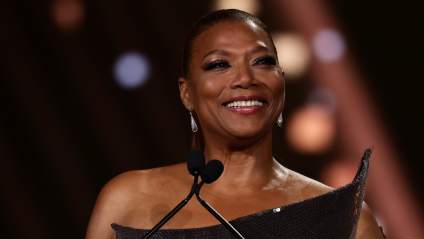 La presentadora Queen Latifah revela a quién tiene más ganas de ver actuar en los AMAs de 2026.