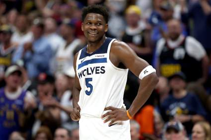 Anthony Edwards, de los Timberwolves, afirma lo dolorosamente obvio tras la derrota en los playoffs contra los Spurs.