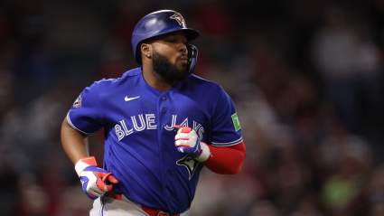 ACTUALIZACIÓN: Los Blue Jays anuncian la incorporación de Vladimir Guerrero Jr. durante el partido contra los Pirates.